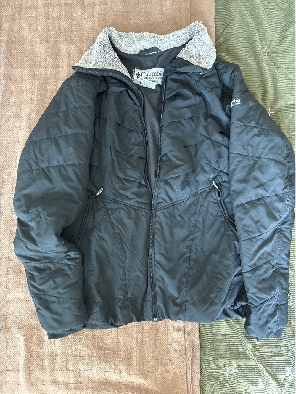 Columbia Women's Black Interchange Jacket with Fleece Lining Size L